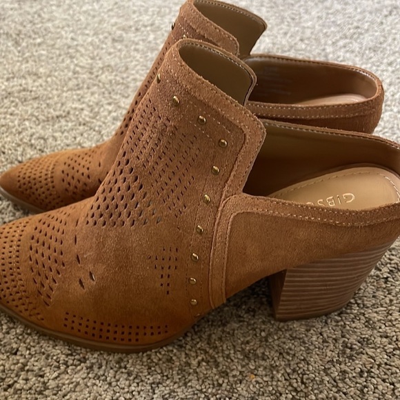 Gibson Latimer suede booties 8.5 - Picture 5 of 6